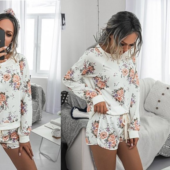 LAST ONE Comfy Round Neck Solid loungewear - Picture 3 of 4